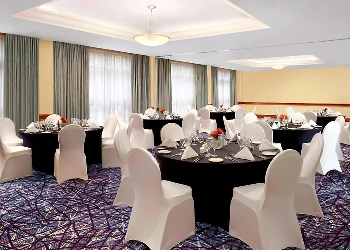Sheraton Skyline Hotel London Heathrow